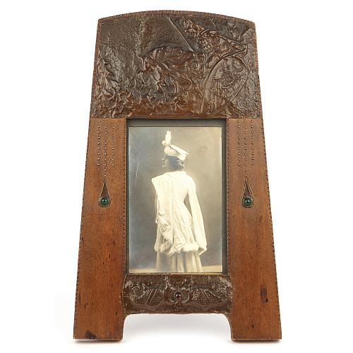 Рамка для фотографии «Витязь». Россия. Модерн.