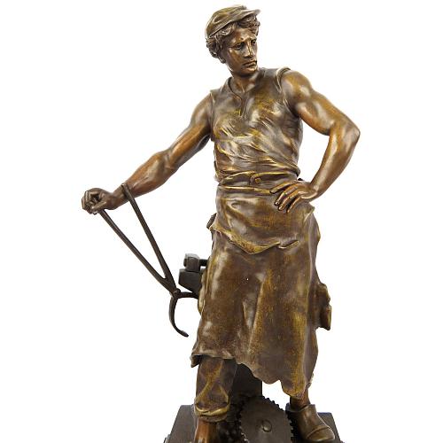 Скульптура «Аллегория труда». Пико.