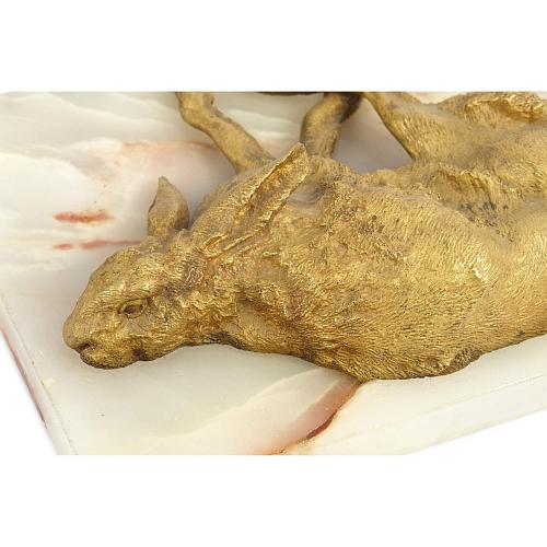 Пресс-папье "Добытый заяц". Н.И.Либерих