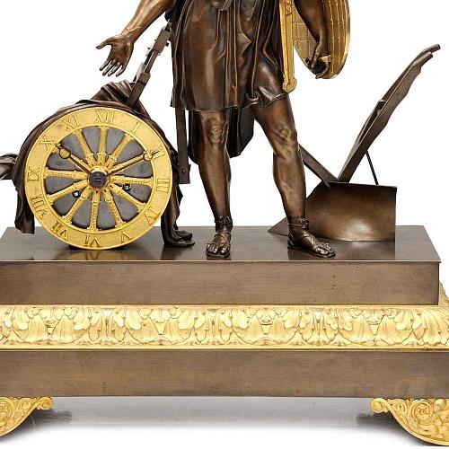 Часовой гарнитур «Цинциннат оставляет плуг чтобы принять власть»