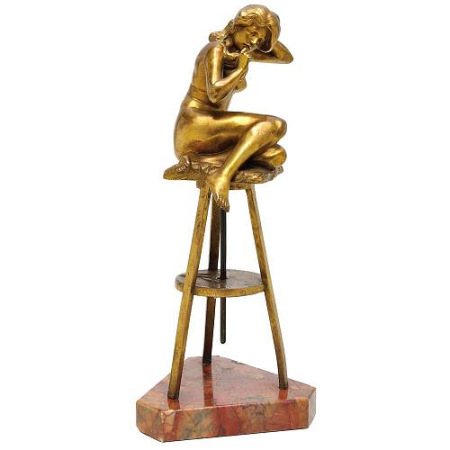 Статуэтка "Натурщица"