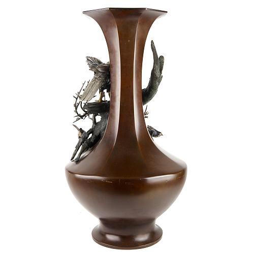 Ваза "Ястребиная охота"