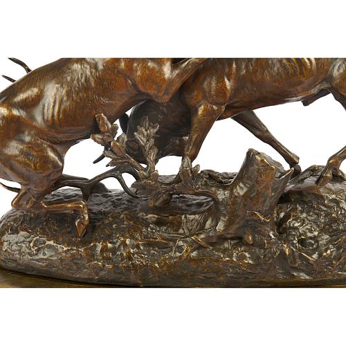 Скульптурная композиция «Схватка оленей» . Массон.