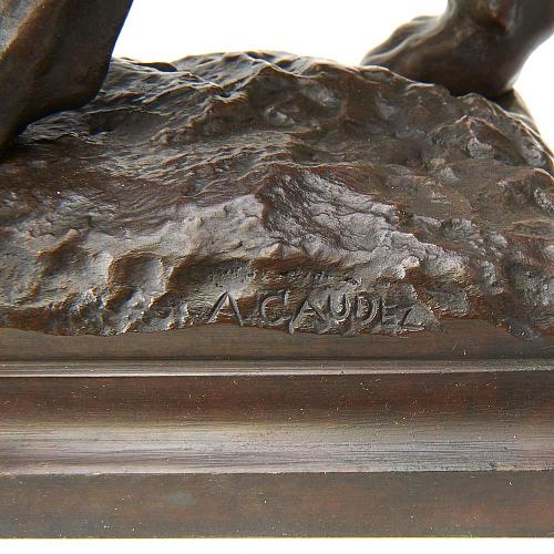 Скульптура "Сенбернар"