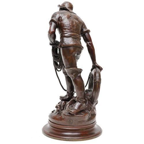 Скульптура "Спасатель"