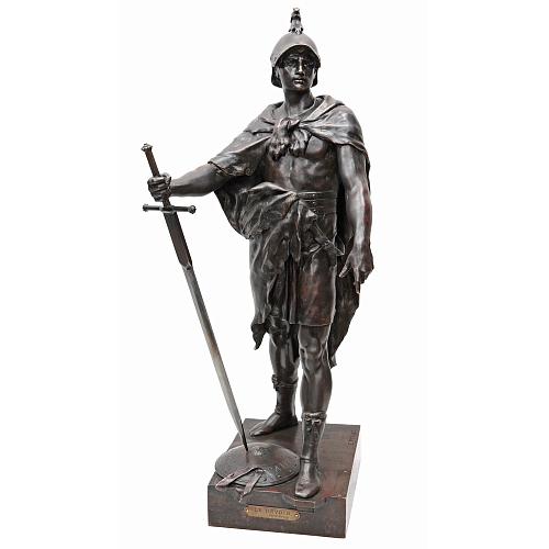 Скульптура "Почетный долг"