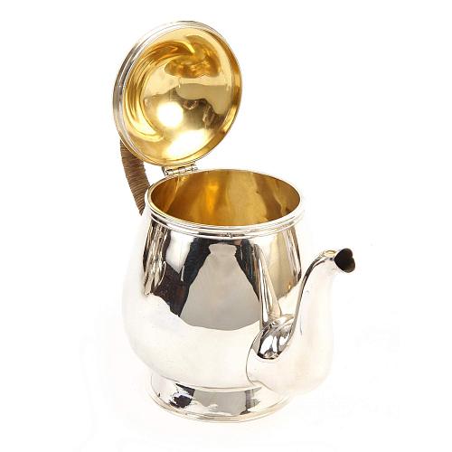 Чайник в оплетке