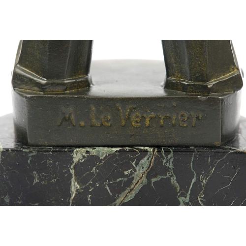 Держатели книг «Пьеро». Макс Ле Верье