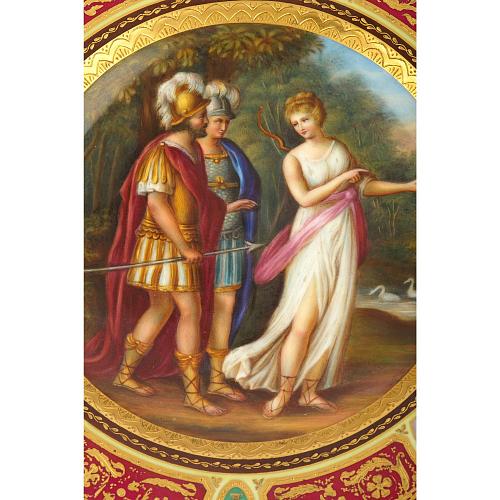 Ваза с живописным мифологическим сюжетом и женскими маскаронами на ручках