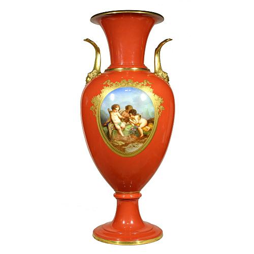 Ваза "Игра Амуров"