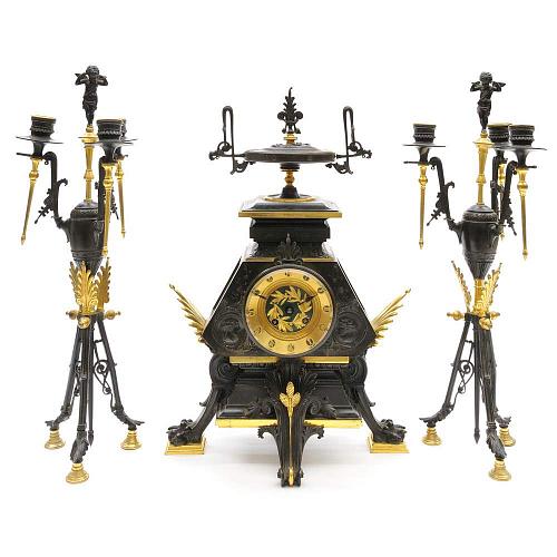 Каминный гарнитур с канделябрами на 3 свечи