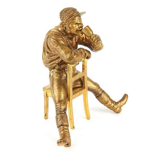 Статуэтка "Жокей в баре"