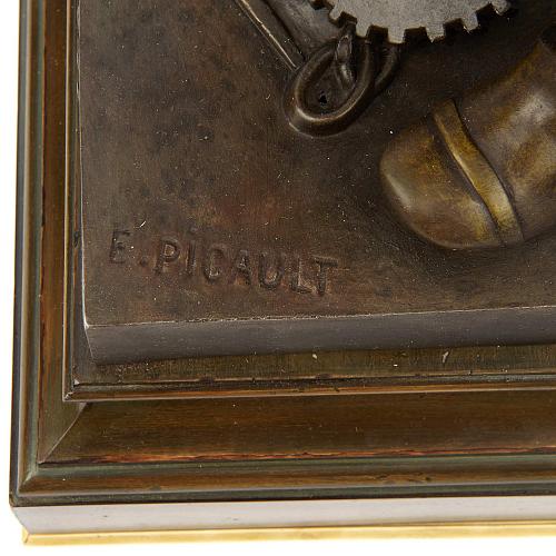 Скульптура «Аллегория труда». Пико.