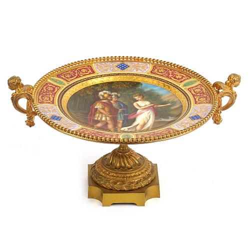 Ваза с мифологическим сюжетом "Старая Вена"