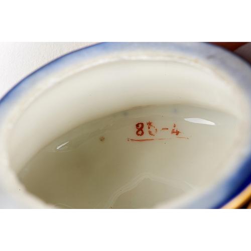 Парные вазы «Девушки и Амуры». Париж.