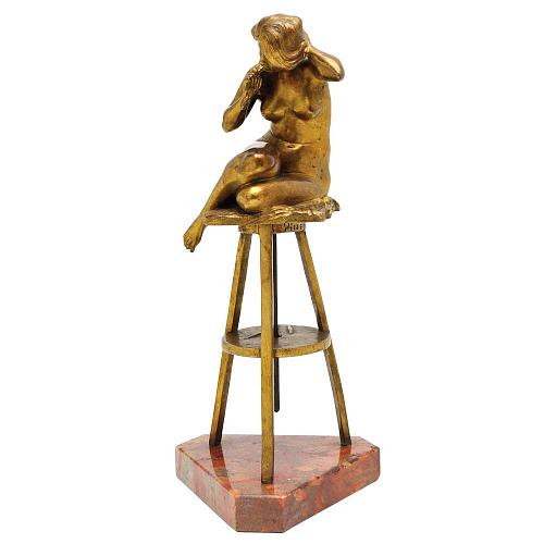 Статуэтка "Натурщица"