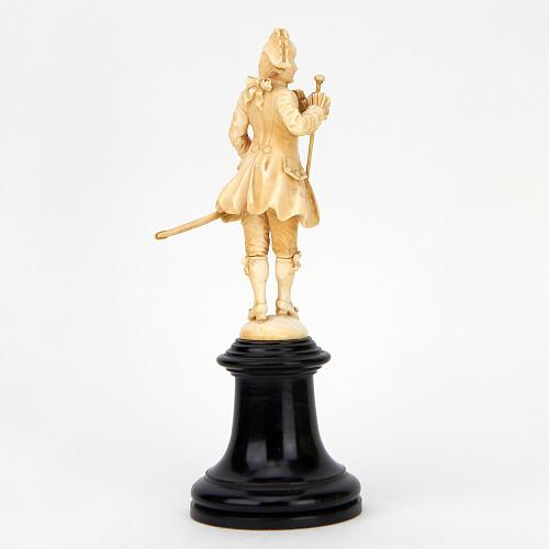 Парные статуэтки "Дама и кавалер".