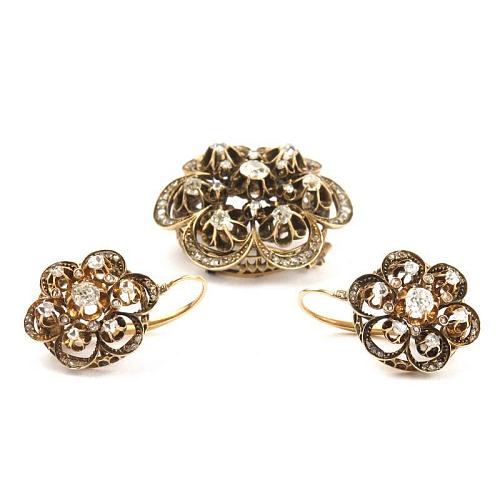 Серьги и брошь "Ажурные цветы"