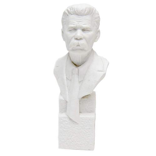 Бюст А.М. Горького