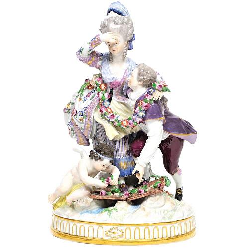 Скульптурная композиция "Сломанный мостик"