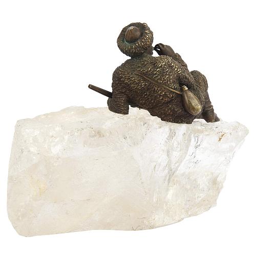 Пресс-папье "Отдыхающий охотник"