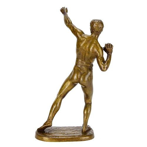 Статуэтка "Толкатель ядра"