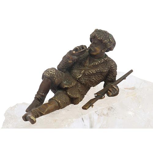 Пресс-папье "Отдыхающий охотник"