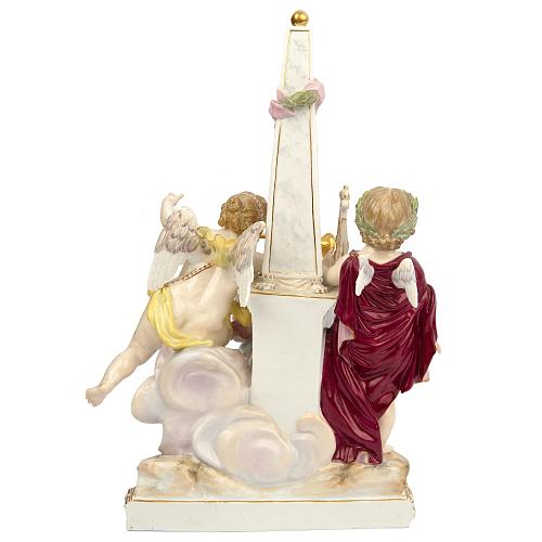 Скульптурная композиция "Аллегория поэзии".