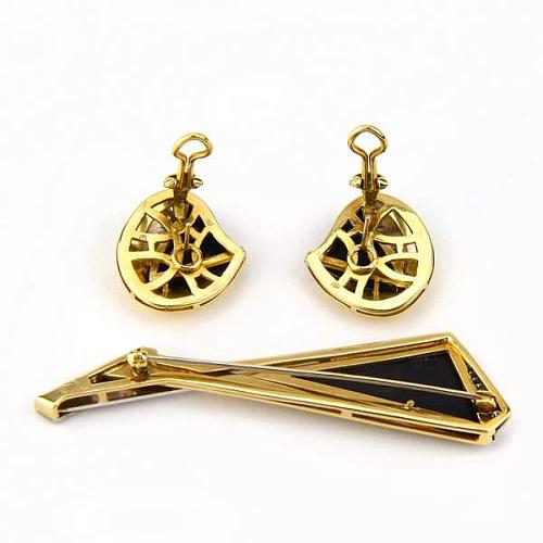 Комплект: серьги и брошь с бриллиантами и агатами