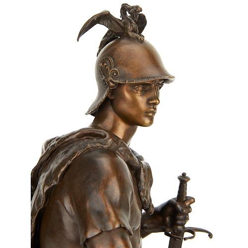 Скульптура "Военное мужество" / LE COURAGE MILITAIRE /