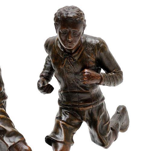 Скульптура кабинетная "Футбол"