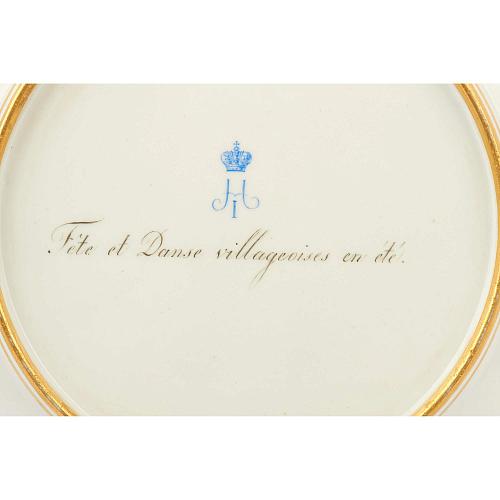 Тарелки парные со сценами народной жизни. ИФЗ.