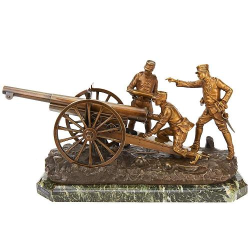  Скульптура "Орудийный расчет в действии"