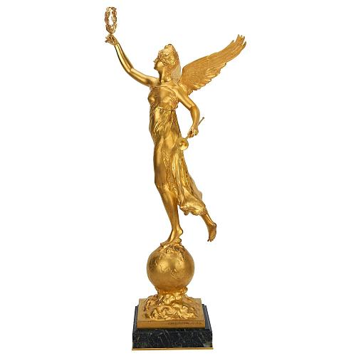 Скульптура «Аллегория Победы, Виктория»