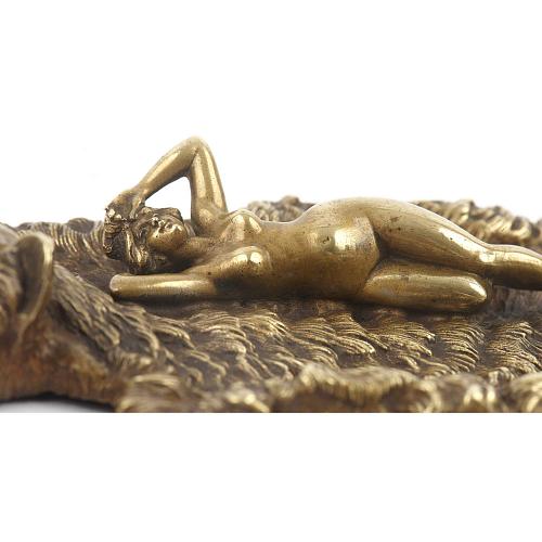 Пресс для бумаг «Эротика». Бергман.