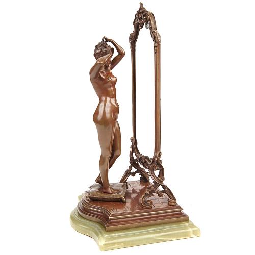 Скульптура «Кокетка». Эмиль Пинедо.