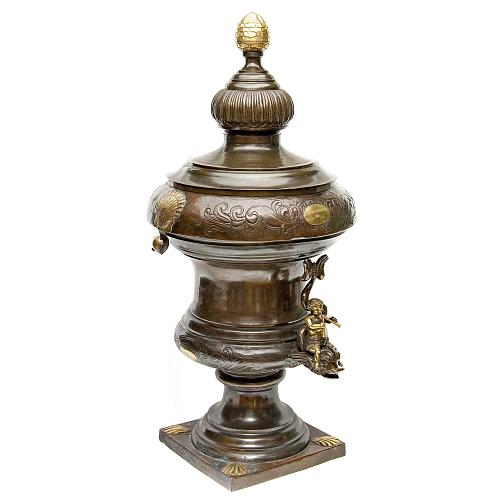 Фонтан для вина