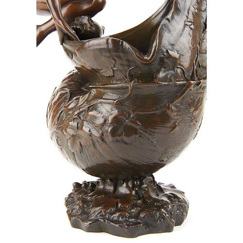 Кашпо с фигурой нимфы