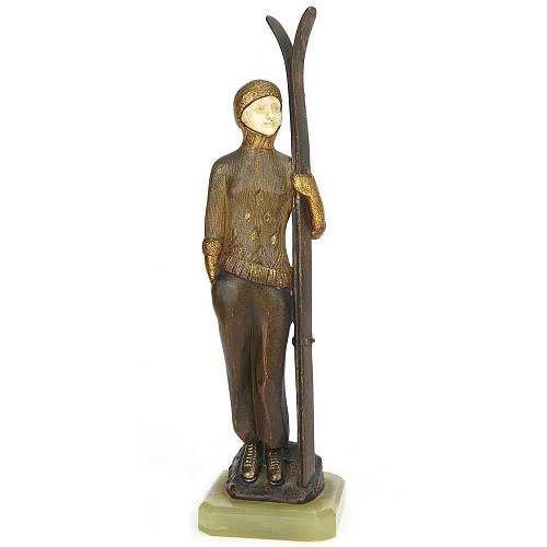 Статуэтка "Лыжница"