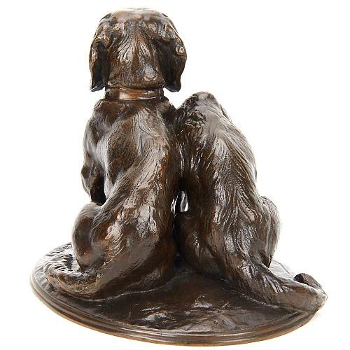 Скульптурная композиция "Два бассета: Раваже и Раважель"