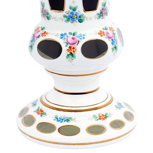 Парные декоративные вазы